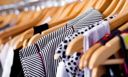 Working but pregnant? How to choose what to wear